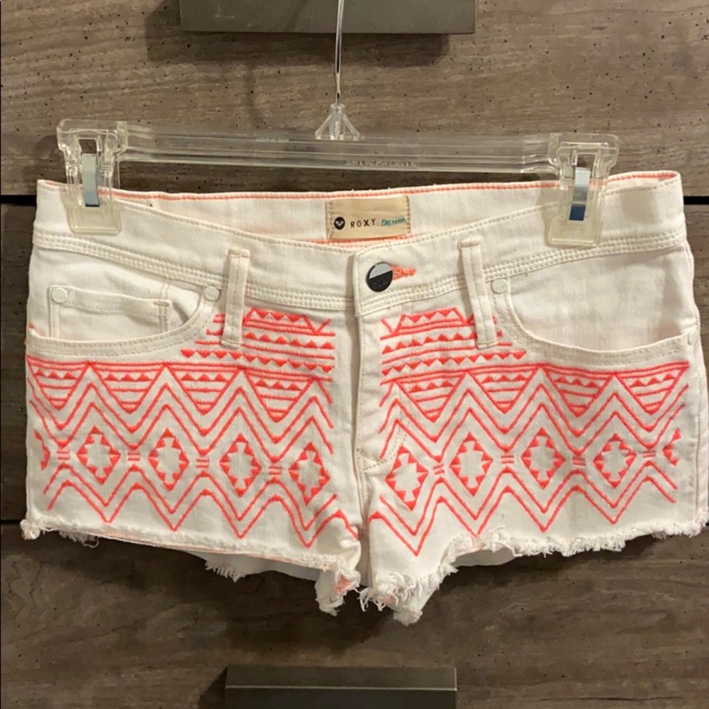 ROXY Pink and white Aztec print jean shorts